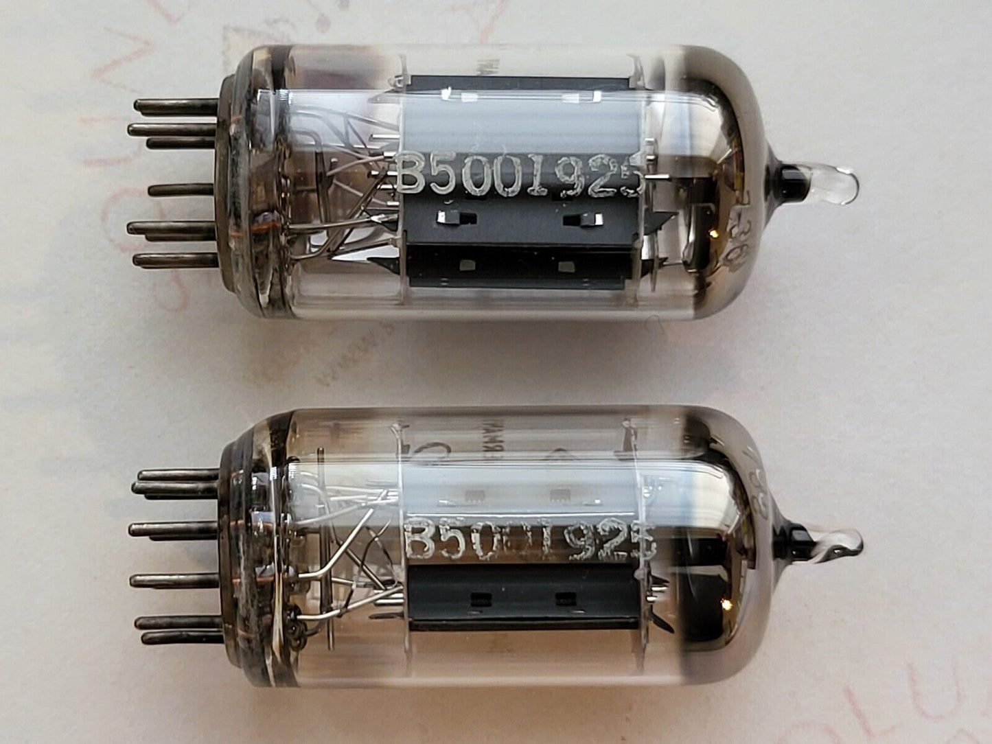 Telefunken ECC82 Long Smooth Plates Matched Pair - Berlin 1961 - Same code - NOS