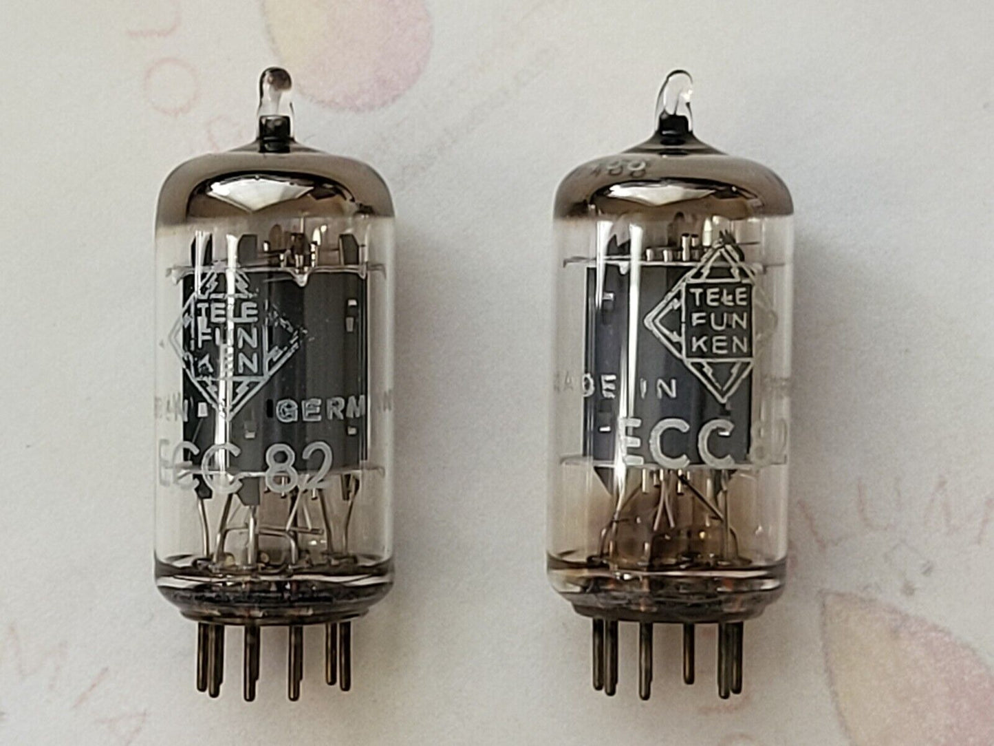 Telefunken ECC82 Long Smooth Plates Matched Pair ◇ Bottom - Berlin 1961/62 - NOS