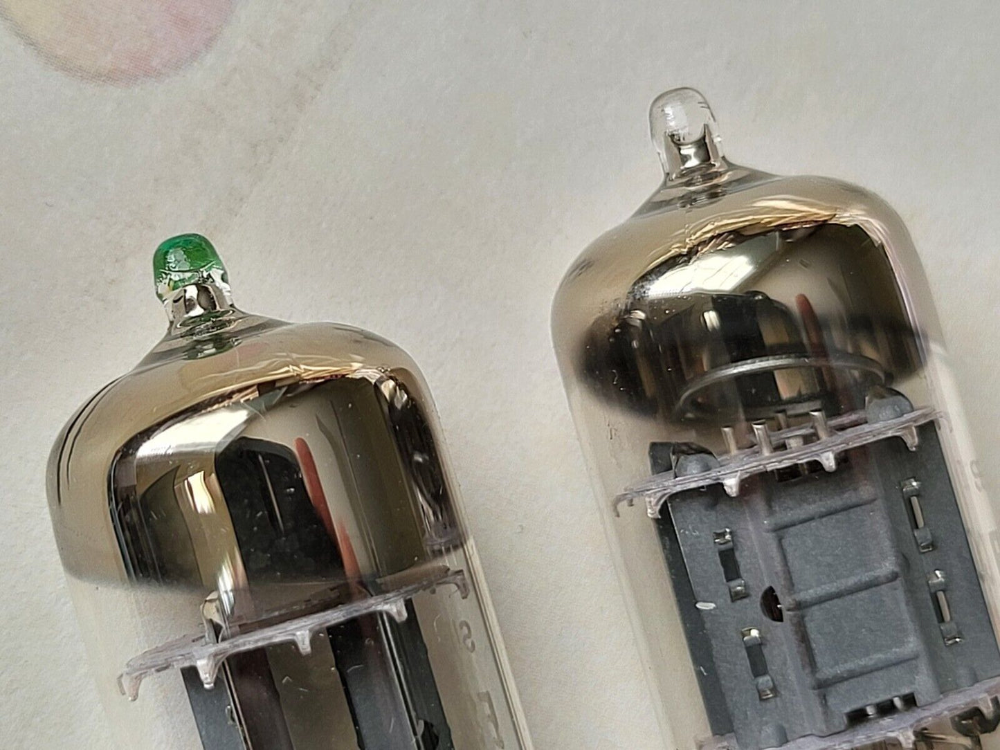 Valvo ECC82 12AU7 Matched Pair 30° Getter Green Tip - Siemens Logo/Hamburg 1961