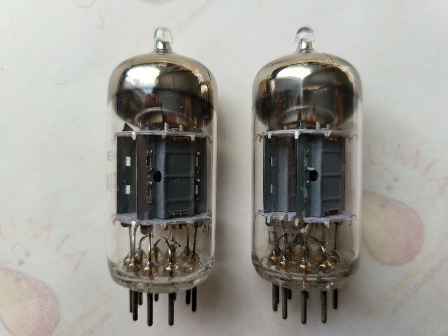 Valvo ECC82 12AU7 Matched Pair 30° Getter Green Tip - Siemens Logo/Hamburg 1961