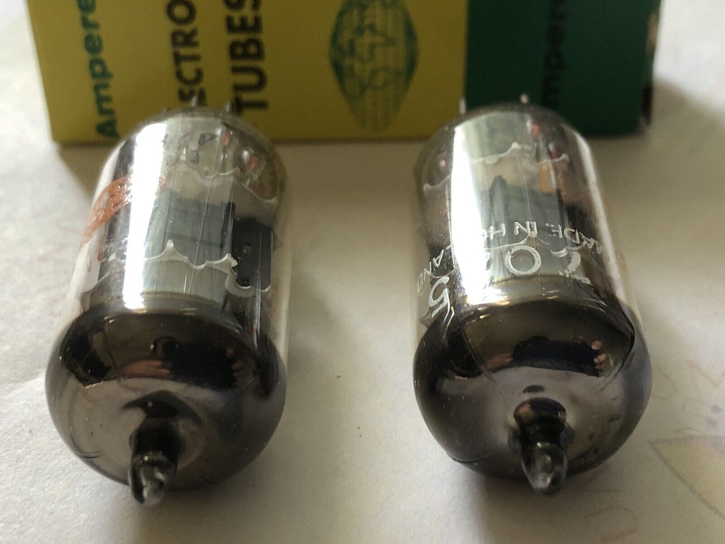Amperex 7025 (extrem rauscharmes ECC83)