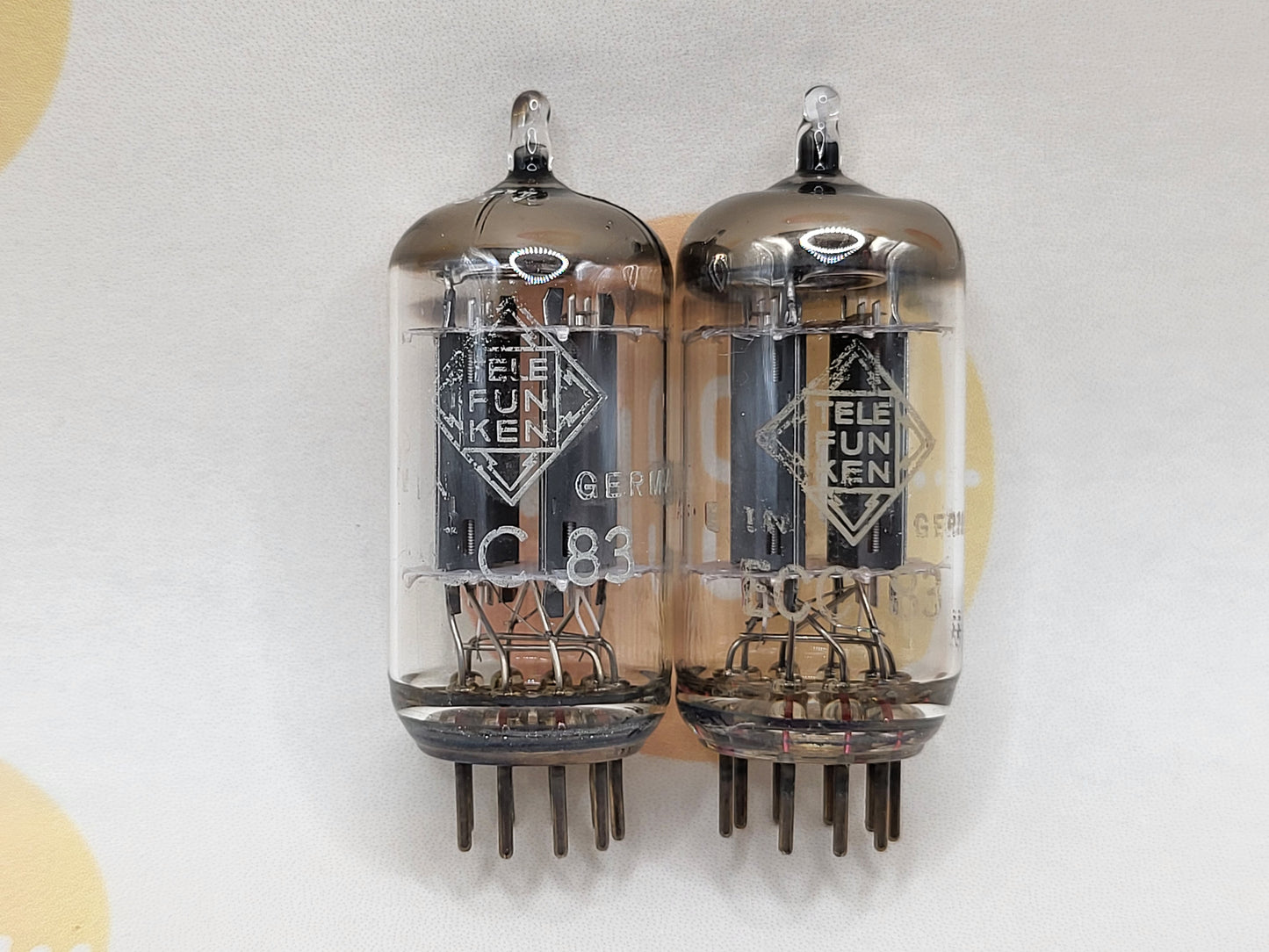 Telefunken ECC83 12AX7 Smooth Plates Berlin
