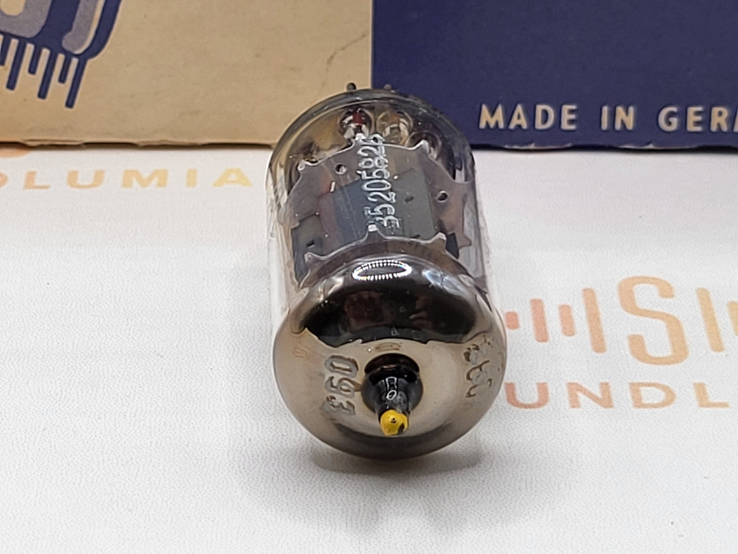 Telefunken ECC82 12AU7 Glatte Platten