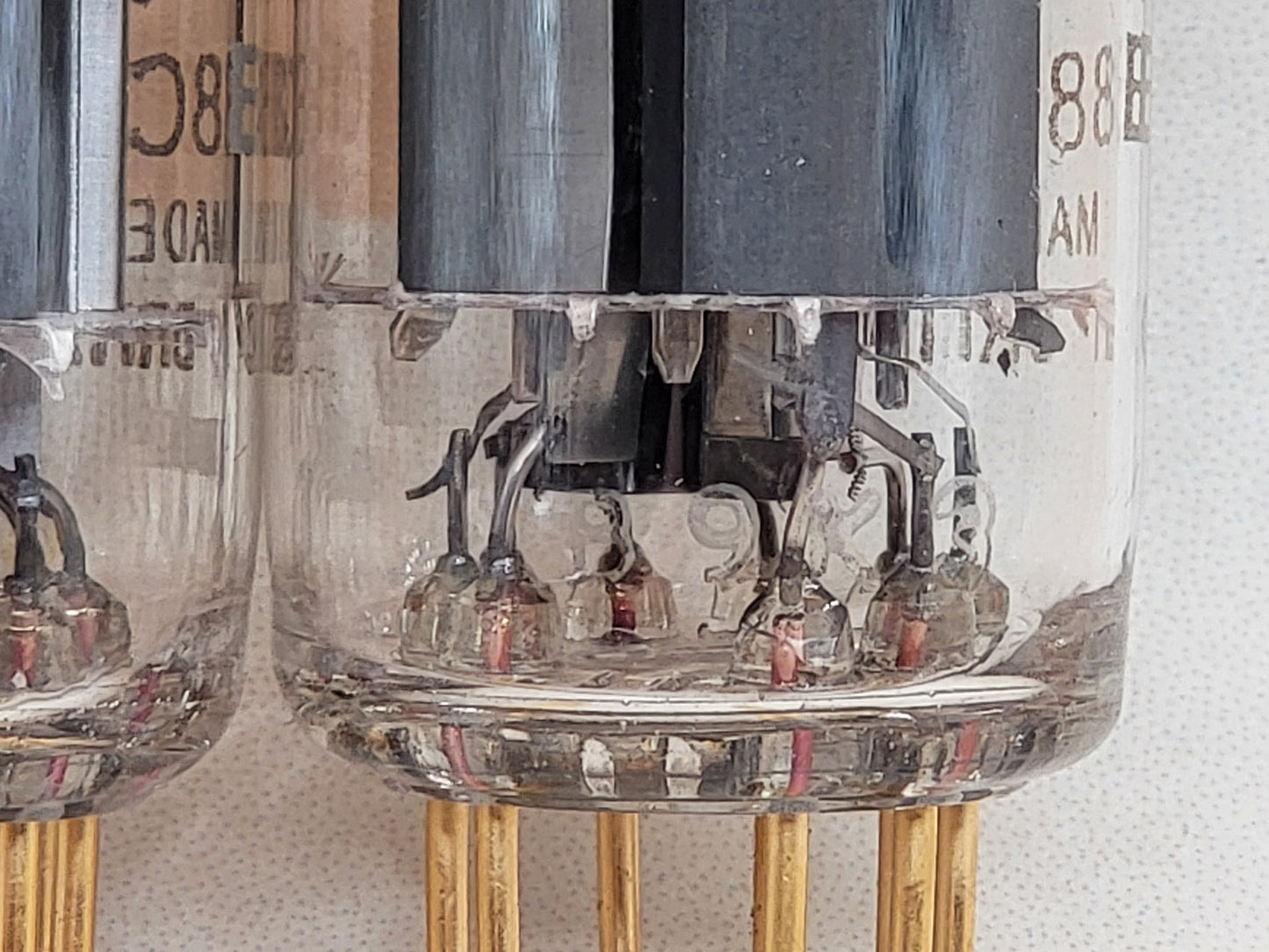Mullard E88CC/01 CV2493
