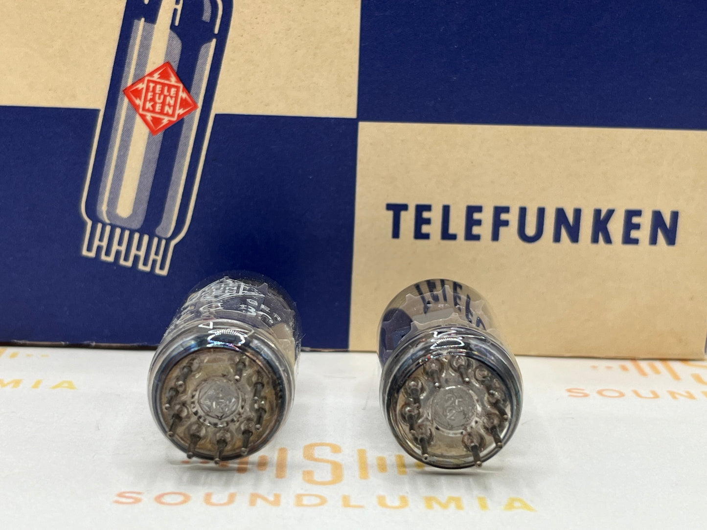 Telefunken ECC82 12AU7 Glatte Platten