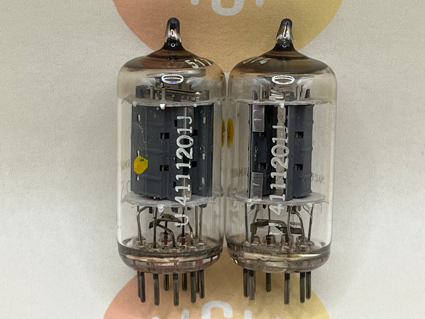 Telefunken ECC802S 6189 ◇ Fond