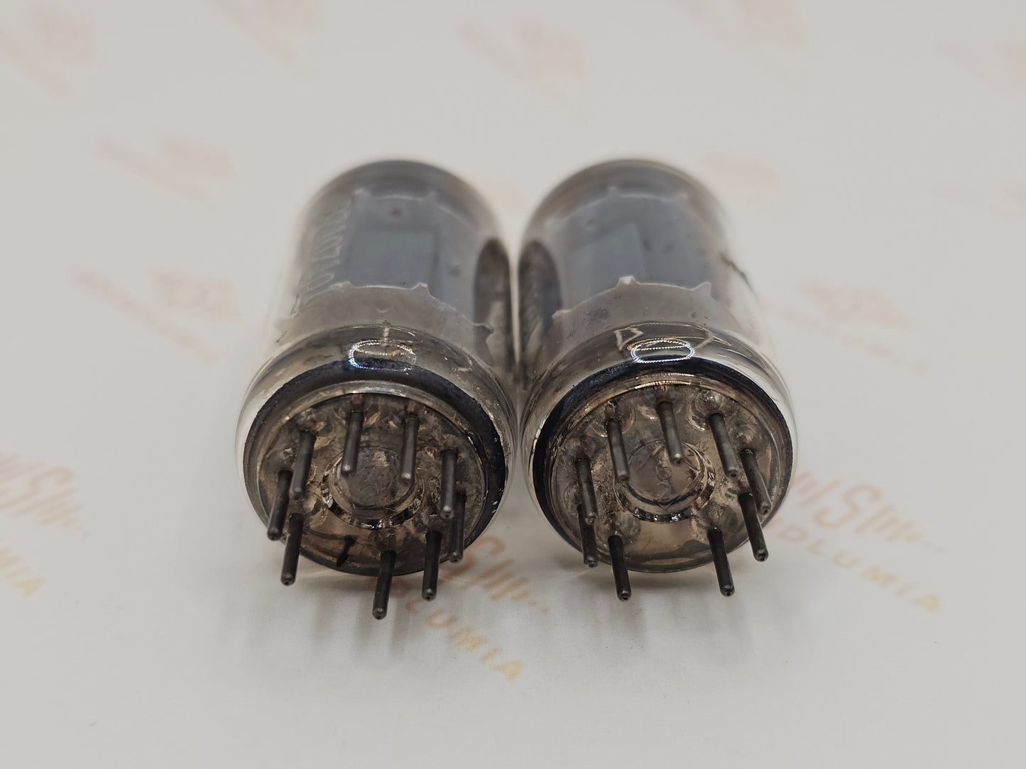 德律风根 ECC83 12AX7 光滑板 柏林