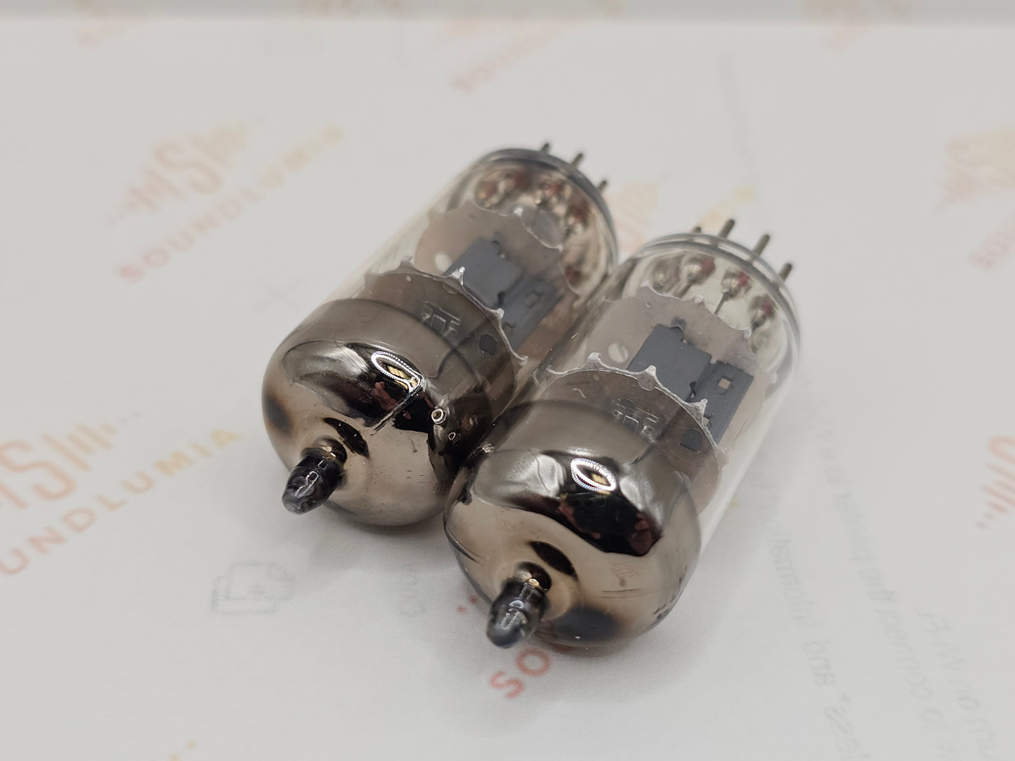 1对 Mullard ECC81 12AT7 O型吸油管（匹配对装） - 布莱克本 1965/66 - 全新库存