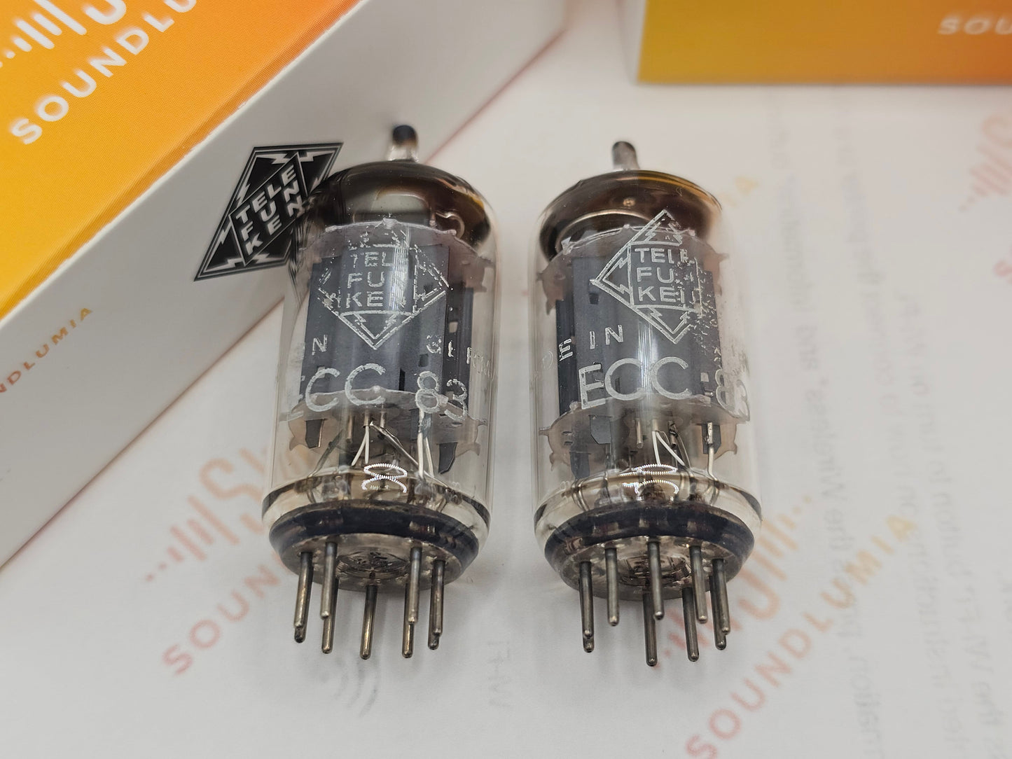 Telefunken ECC83 12AX7 Plaques lisses Berlin