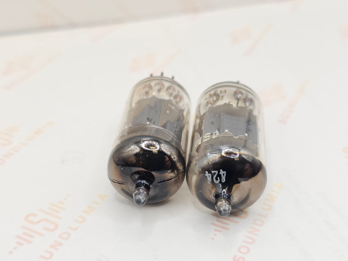 Mullard ECC83 12AX7 Kurze Platten