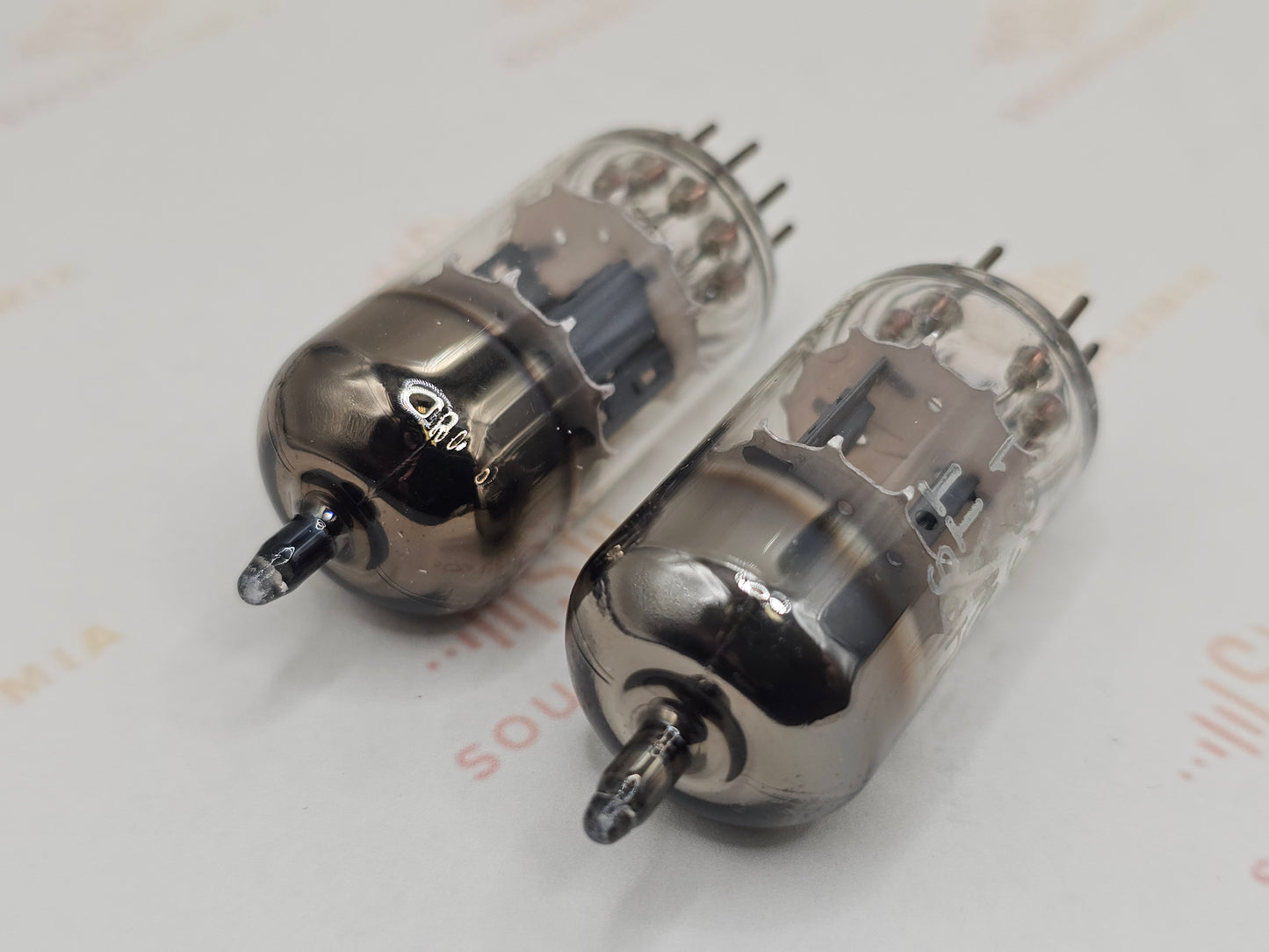 La Radiotechnique Philips France ECC81 12AT7 - Surenese FR.