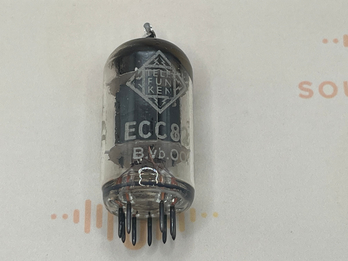 Telefunken ECC82 12AU7 vintage vacuum tube ribbed plates pre diamond bottom Germany NOS