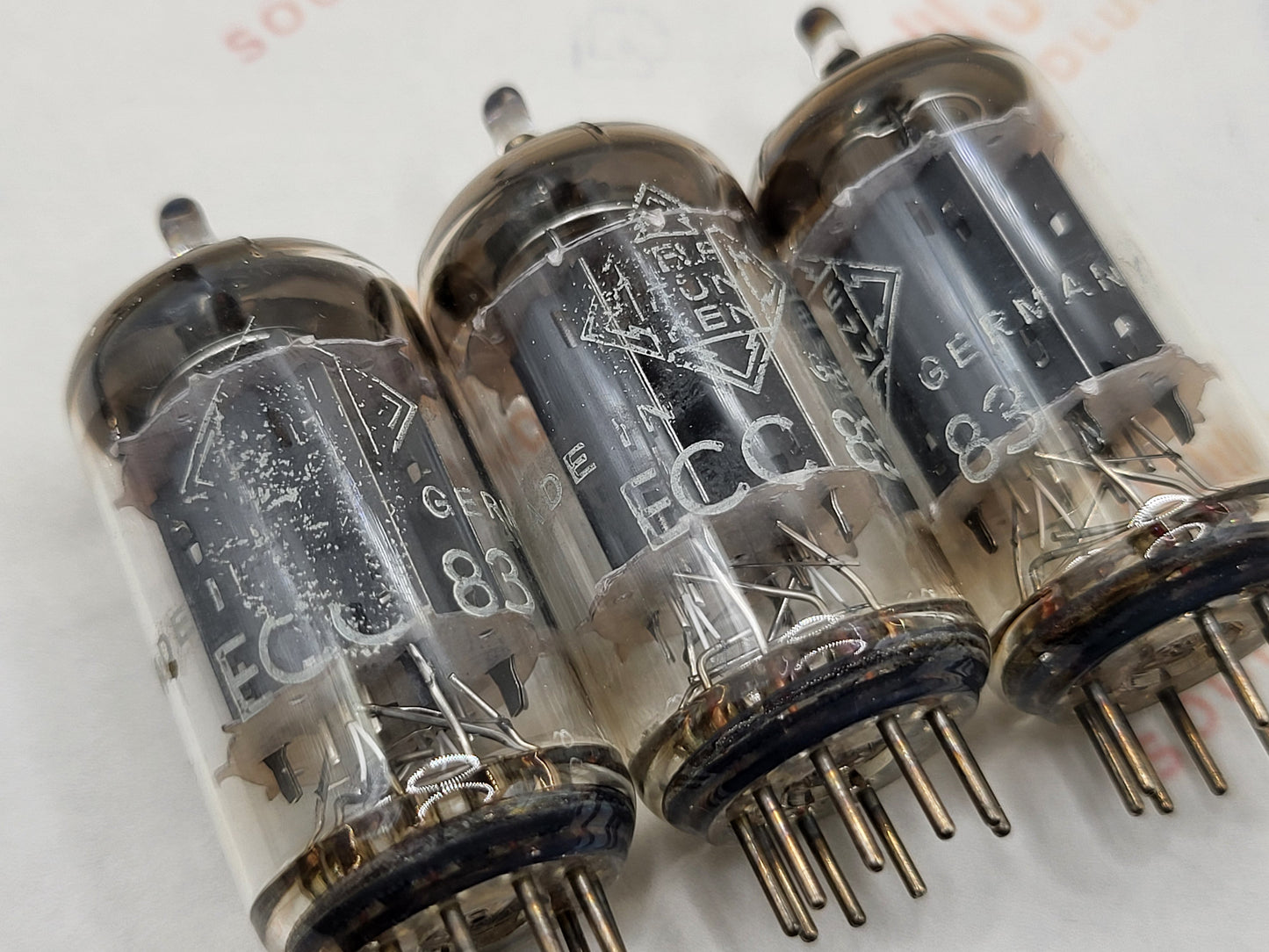 Telefunken ECC83 12AX7 Plaques lisses Berlin