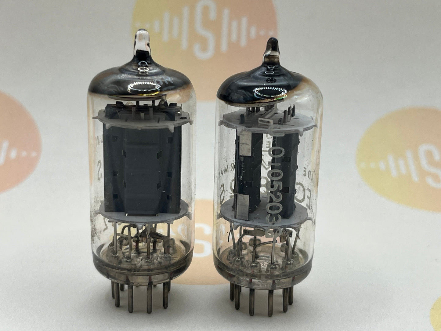 Telefunken ECC802S 6189 ◇ Fond