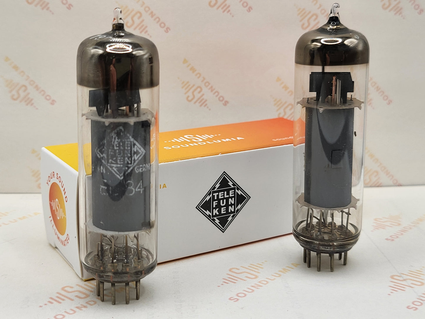 Telefunken EL84 6BQ5 O-getter ◇ Bottom - Germany