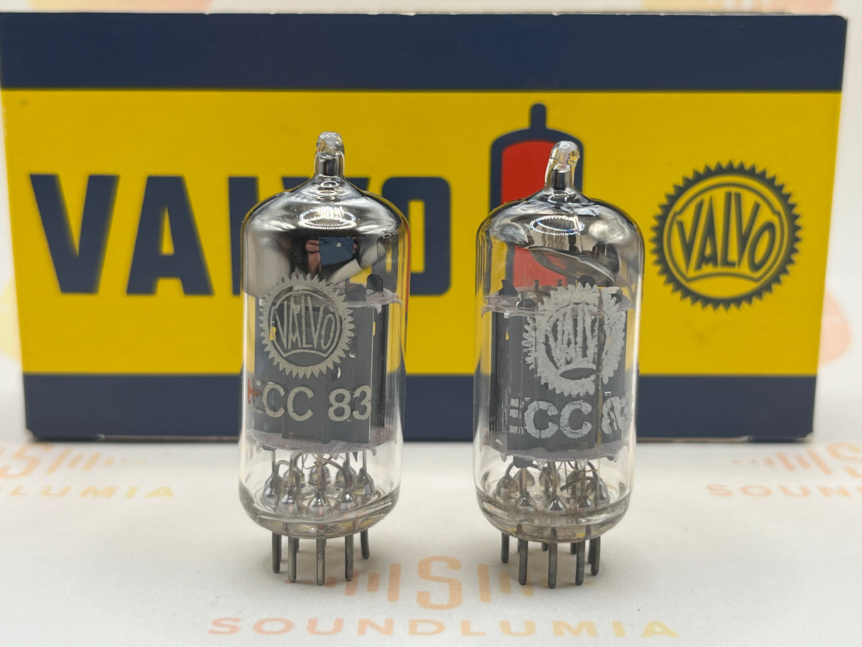 Valvo ECC83 12AX7 Piastre Lunghe 30° O-getter mC2 - Amburgo