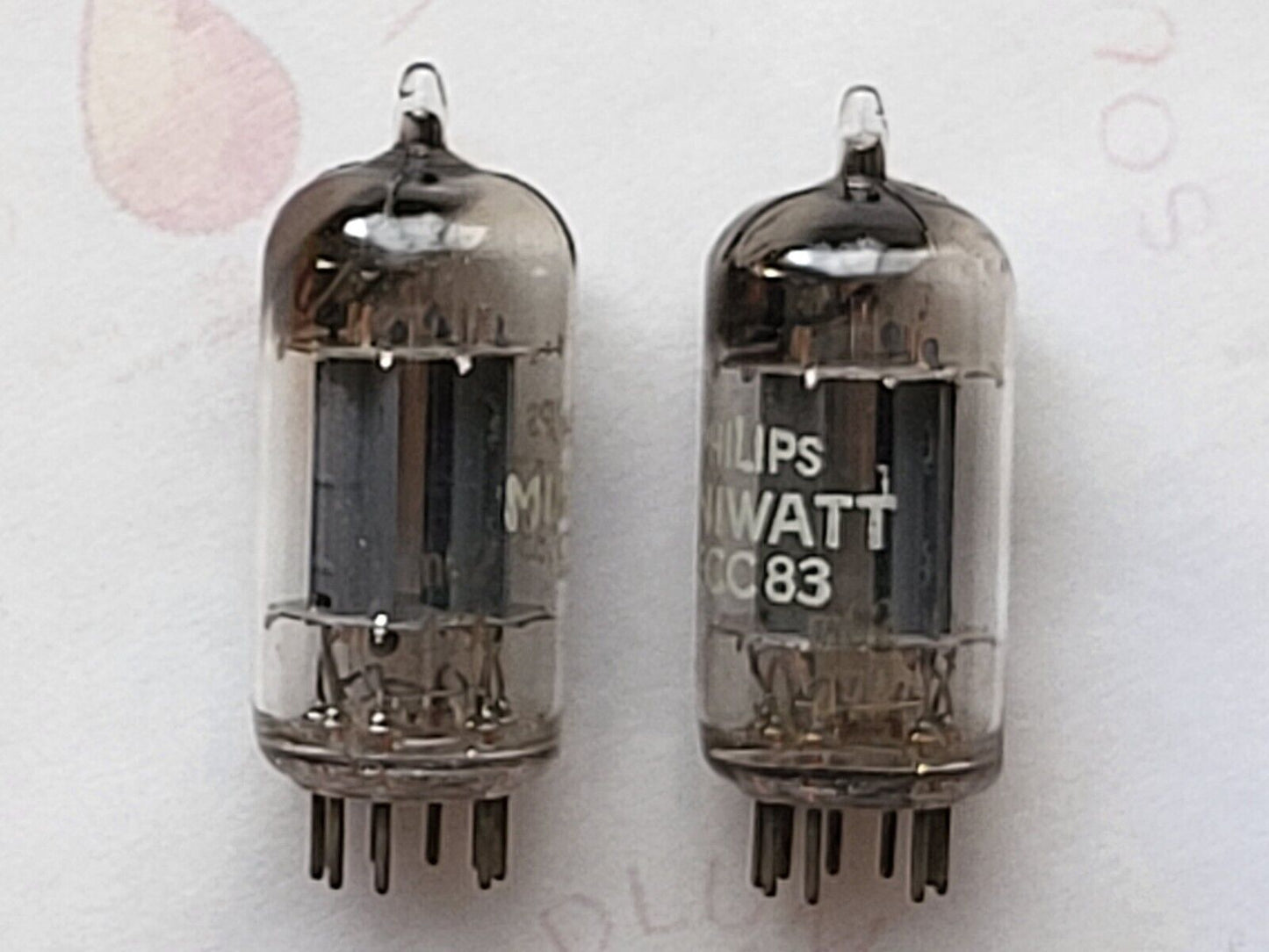 Philips 12AX7 ECC83 Folie D 45° Getter 17mm lange Platten passendes Paar - mC2 ⊿7A NOS