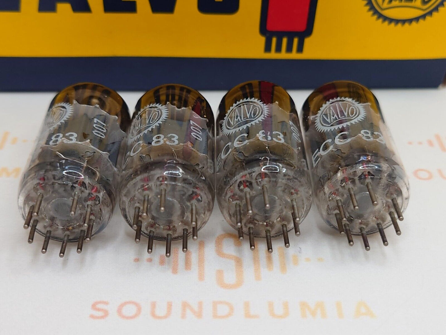 Valvo ECC83 12AX7 Short Plates Matched Quad – Heerlen, NL '70 – gleicher Code – NOS+ 