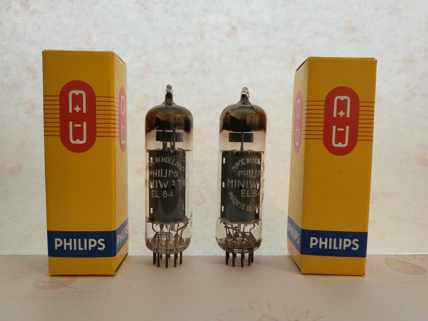 2x Philips Miniwatt EL84 6BQ5 D-Getter-Röhren – Sittard, NL 1955 rX1/rX2 – NOS