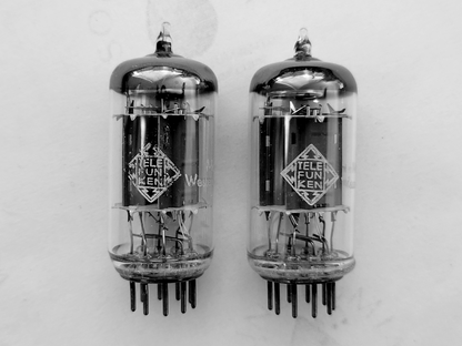 2x Telefunken ECC83 17mm Rippenplatten passende Codes - Berlin 1956 - Stark 
