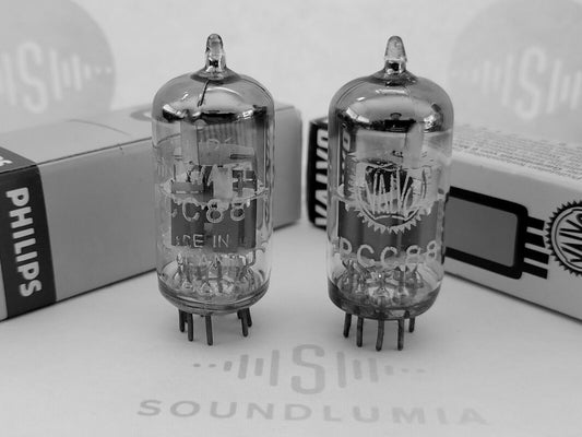 2x Philips PCC88 7DJ8 D-getter - Miniwatt/Valvo Labels - Heerlen, NL 1959 - NOS