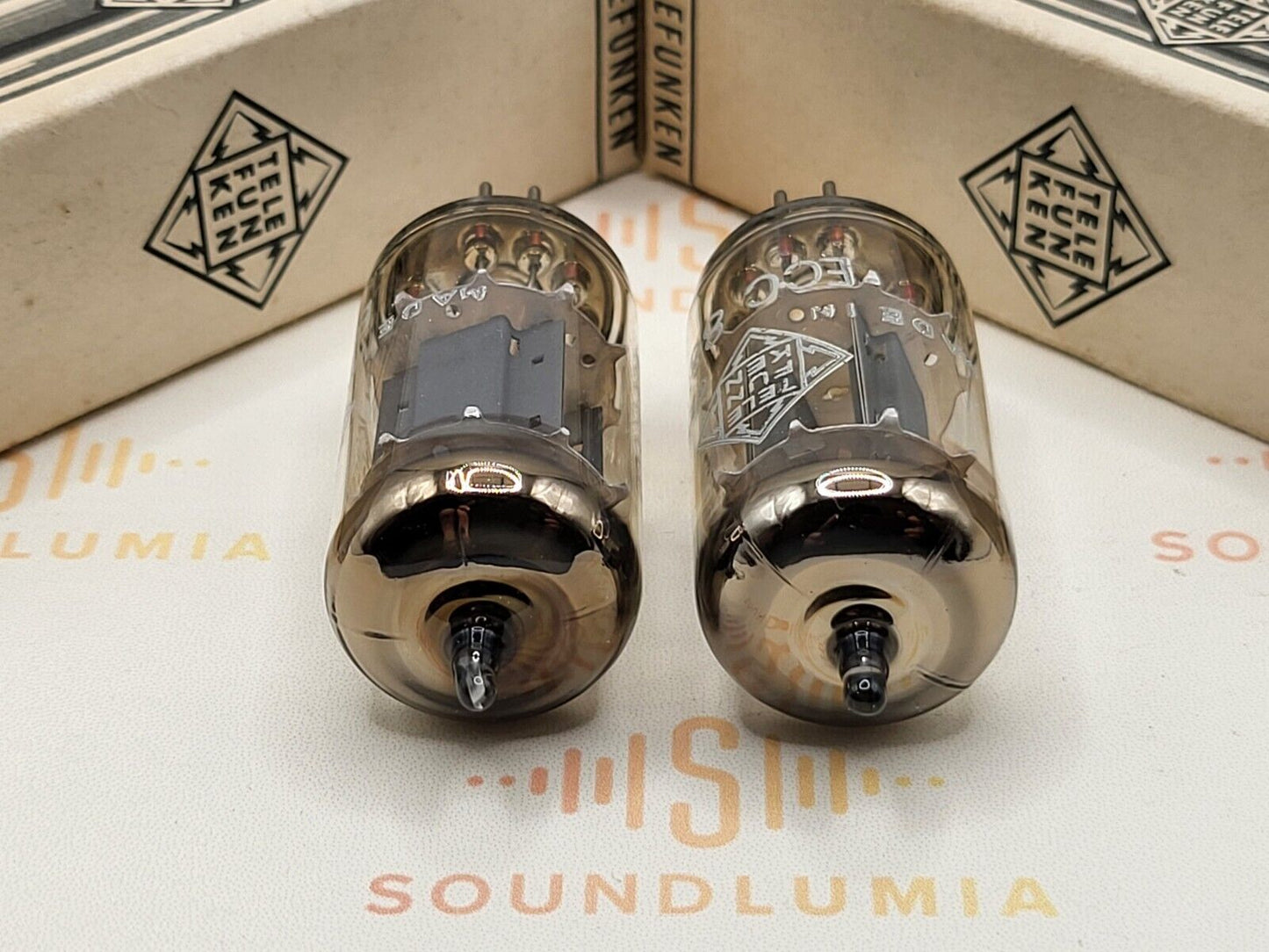 Telefunken ECC83 12AX7 17mm glatte Platten passendes Paar ◇ - Berlin '69 - Stark 
