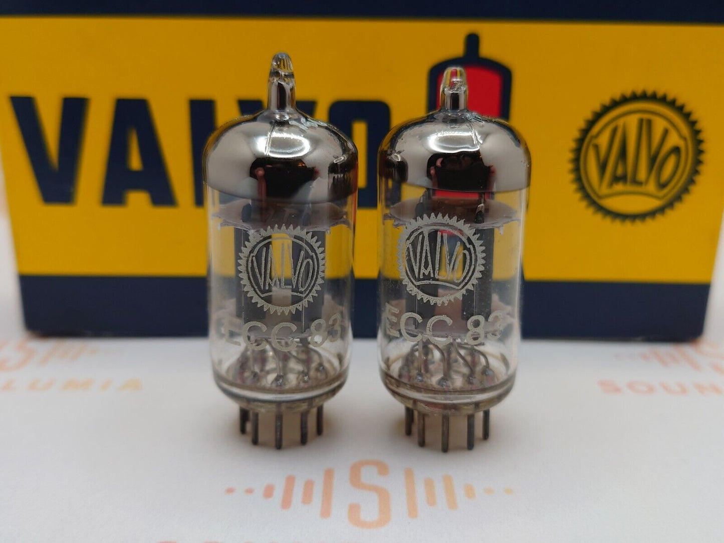 2x Valvo ECC83 12AX7 Kurzplatten O-Getter - Heerlen, NL 1961/62 I65 NOS/NOS+ 