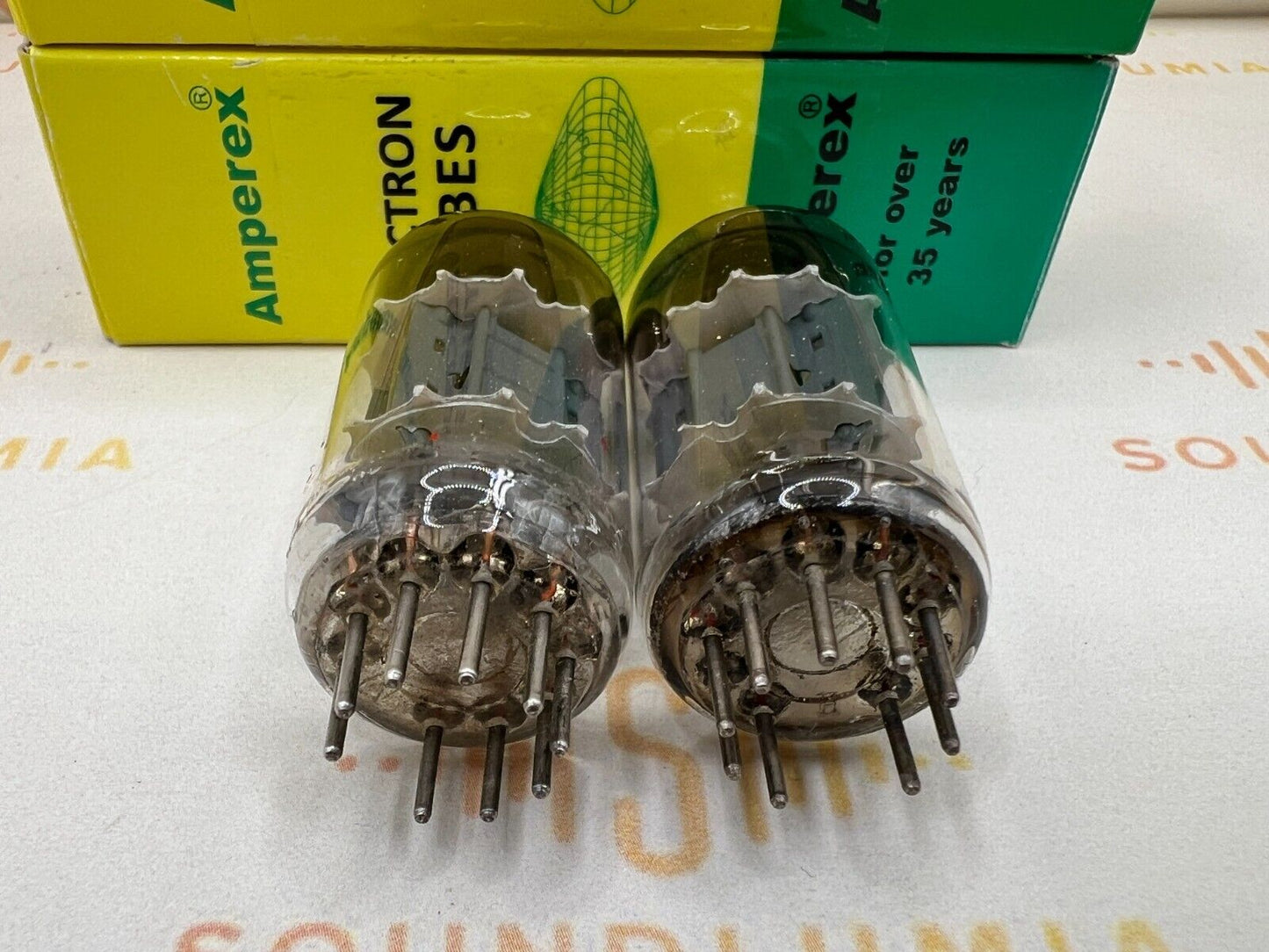 Amperex ECC83 12AX7 O-Getter Short Plates Matched Pair - Holland '60s - Near NOS