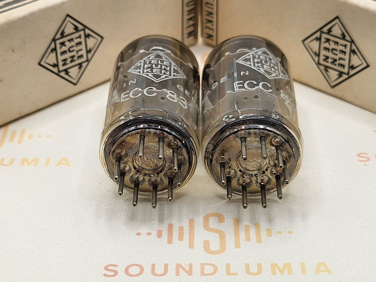 Telefunken ECC83 12AX7 17mm glatte Platten passendes Paar ◇ - Berlin '69 - Stark 