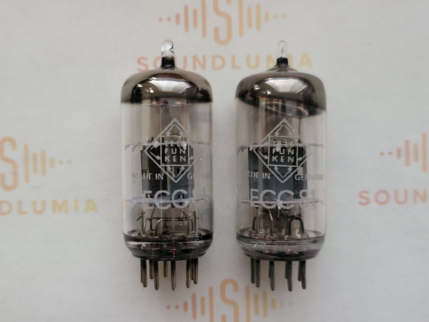 2x Telefunken ECC81 12AT7 mit passenden Codes - ◇ Unten - Berlin 1962 