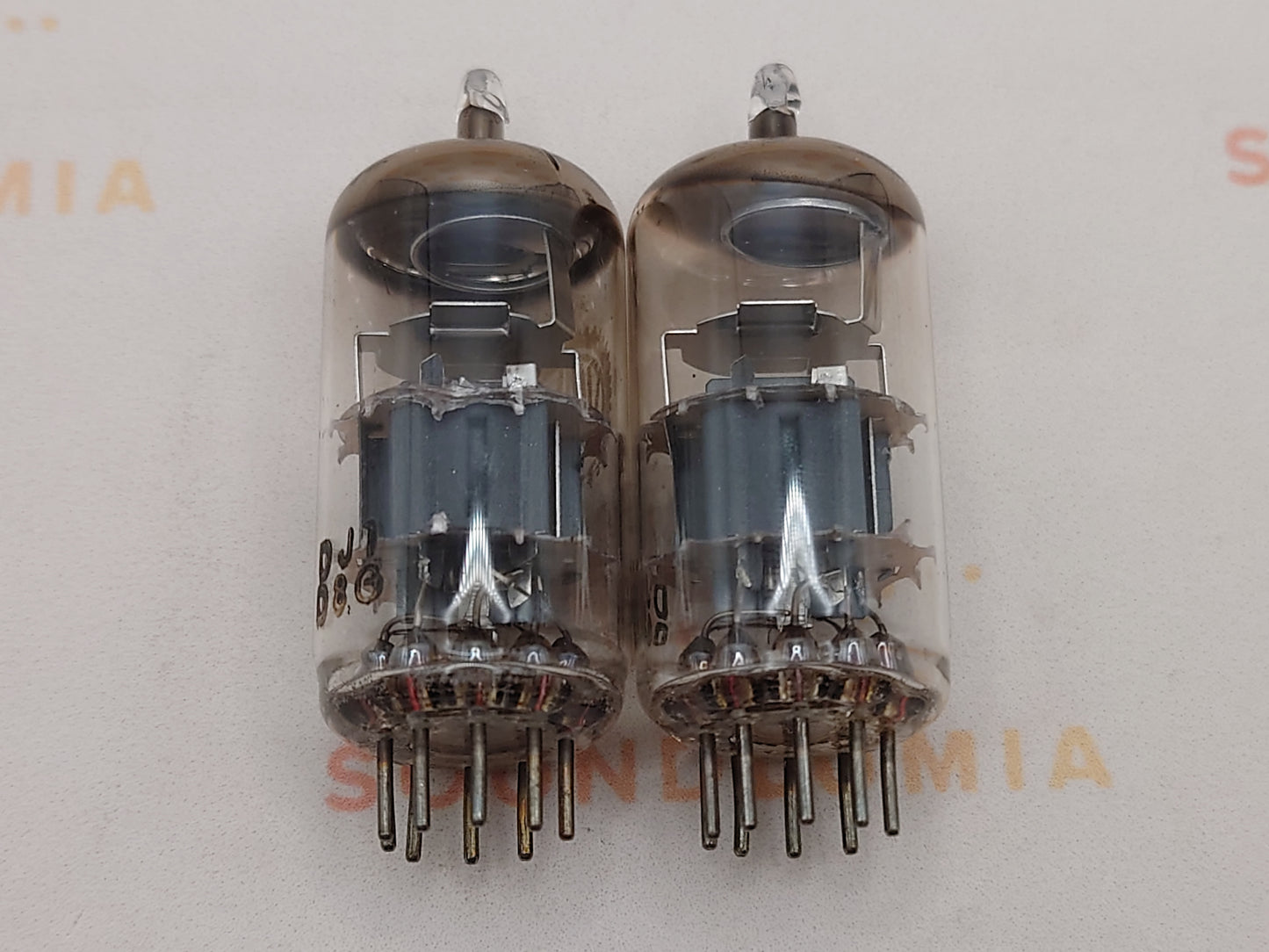 Valvo PCC88 7DJ8 O-getter - 汉堡
