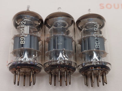 Telefunken PCC88 7DJ8 ◇ Fond
