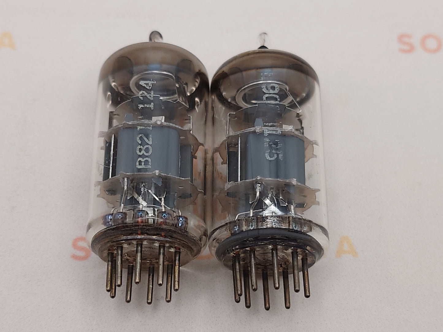 Telefunken PCC88 7DJ8 ◇ Fond
