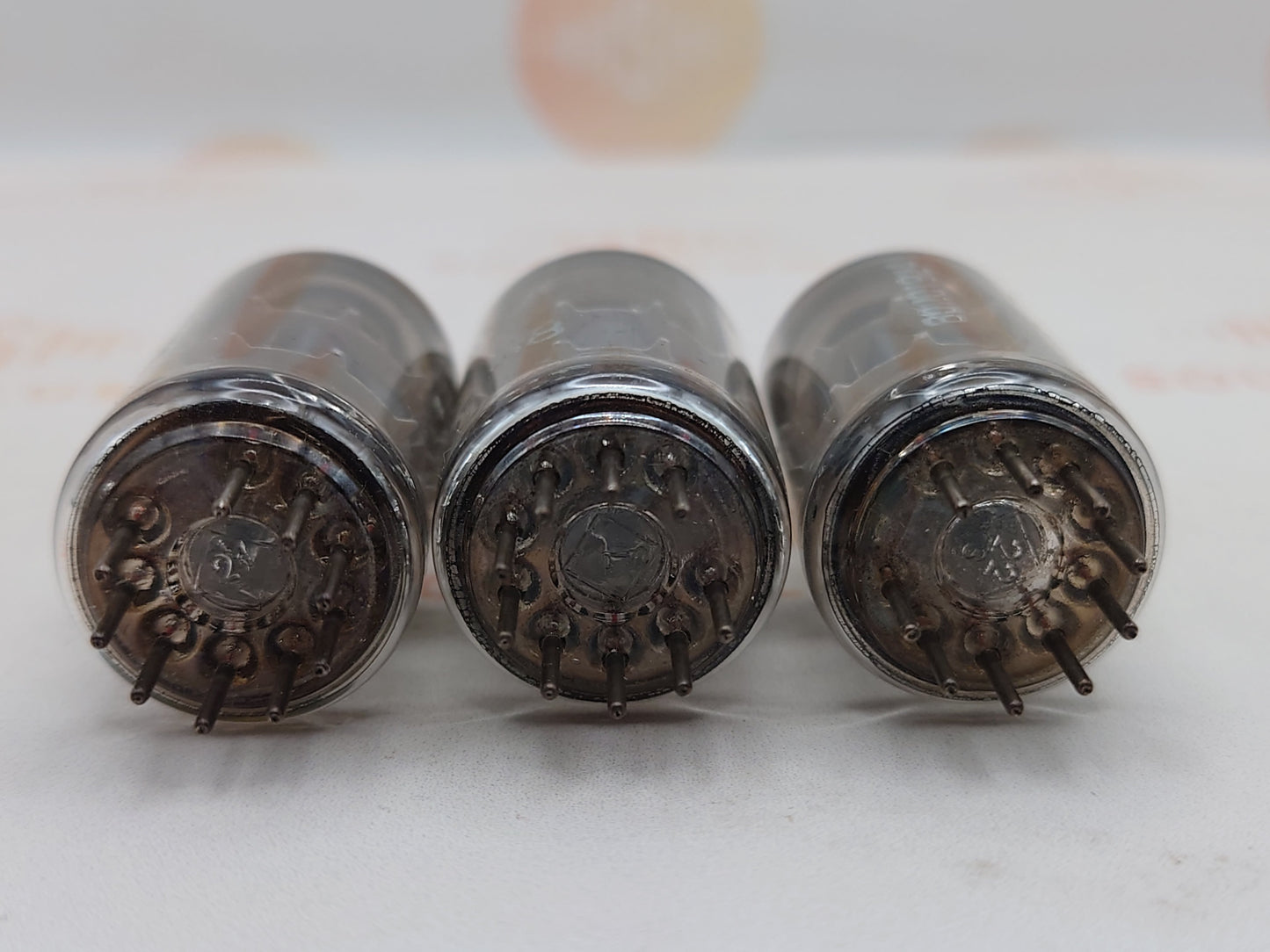 Telefunken PCC88 7DJ8 ◇ Fond