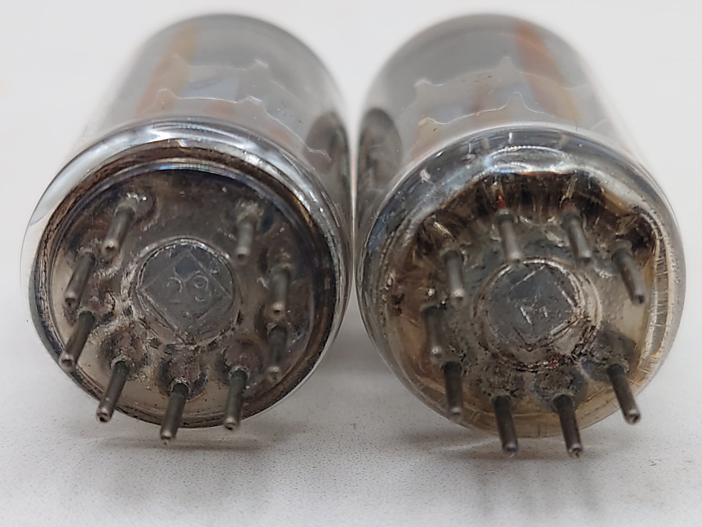 Telefunken PCC88 7DJ8 ◇ Bottom