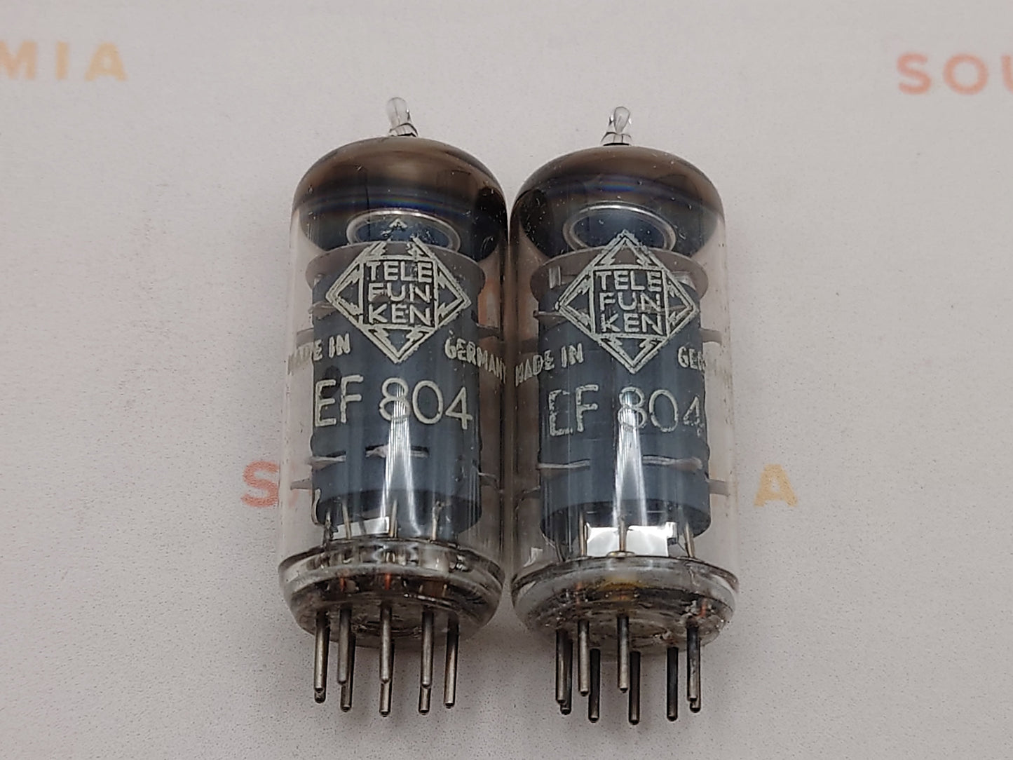 Telefunken EF804 Gray Plates O-getter ◇ Bottom