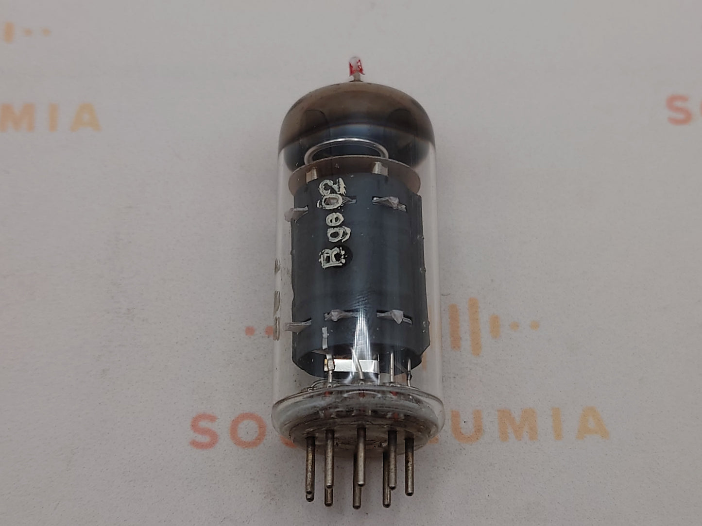 Telefunken EF804S Getter O ◇ Inferiore