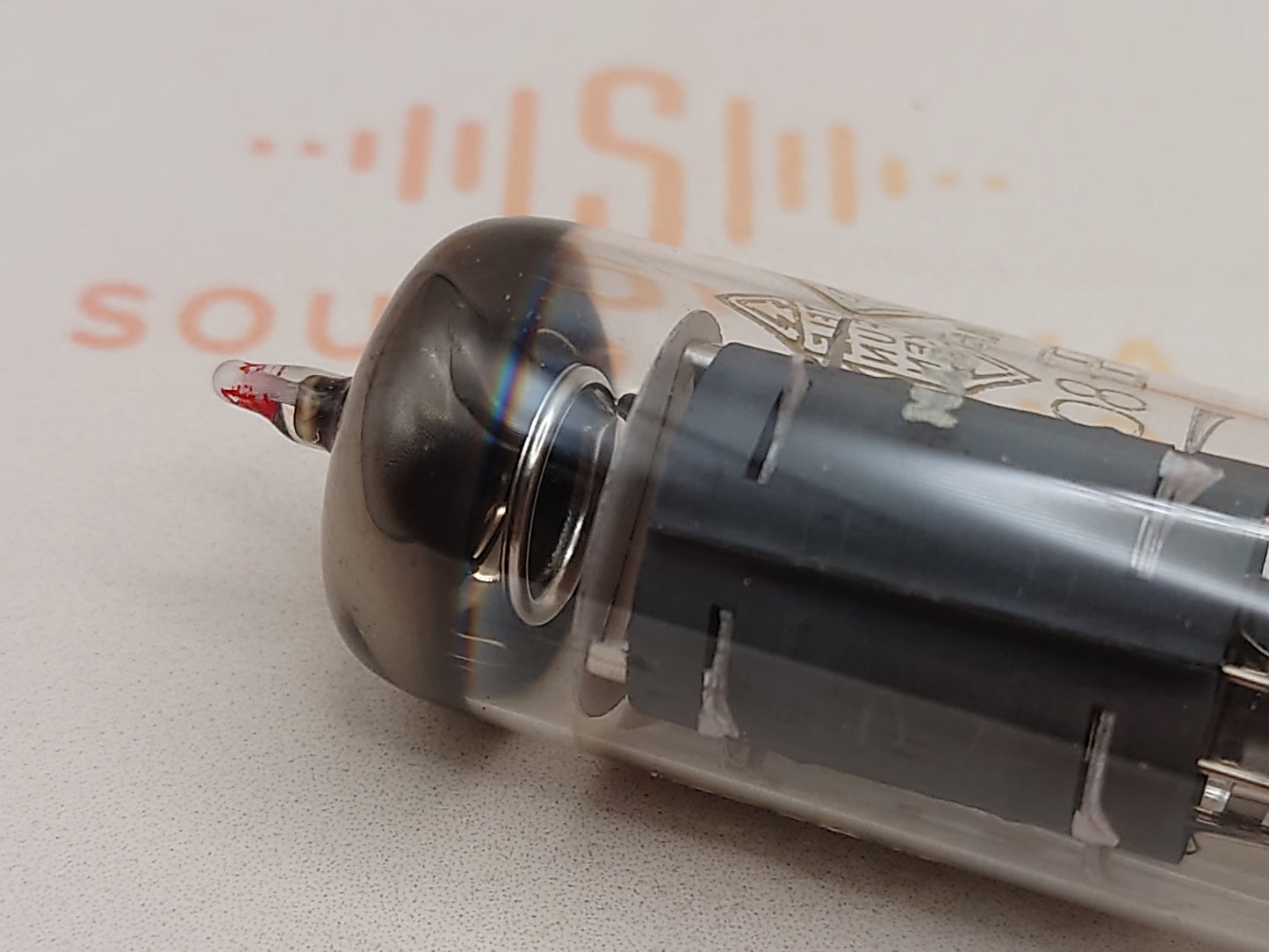 Telefunken EF804S Getter O ◇ Inferiore