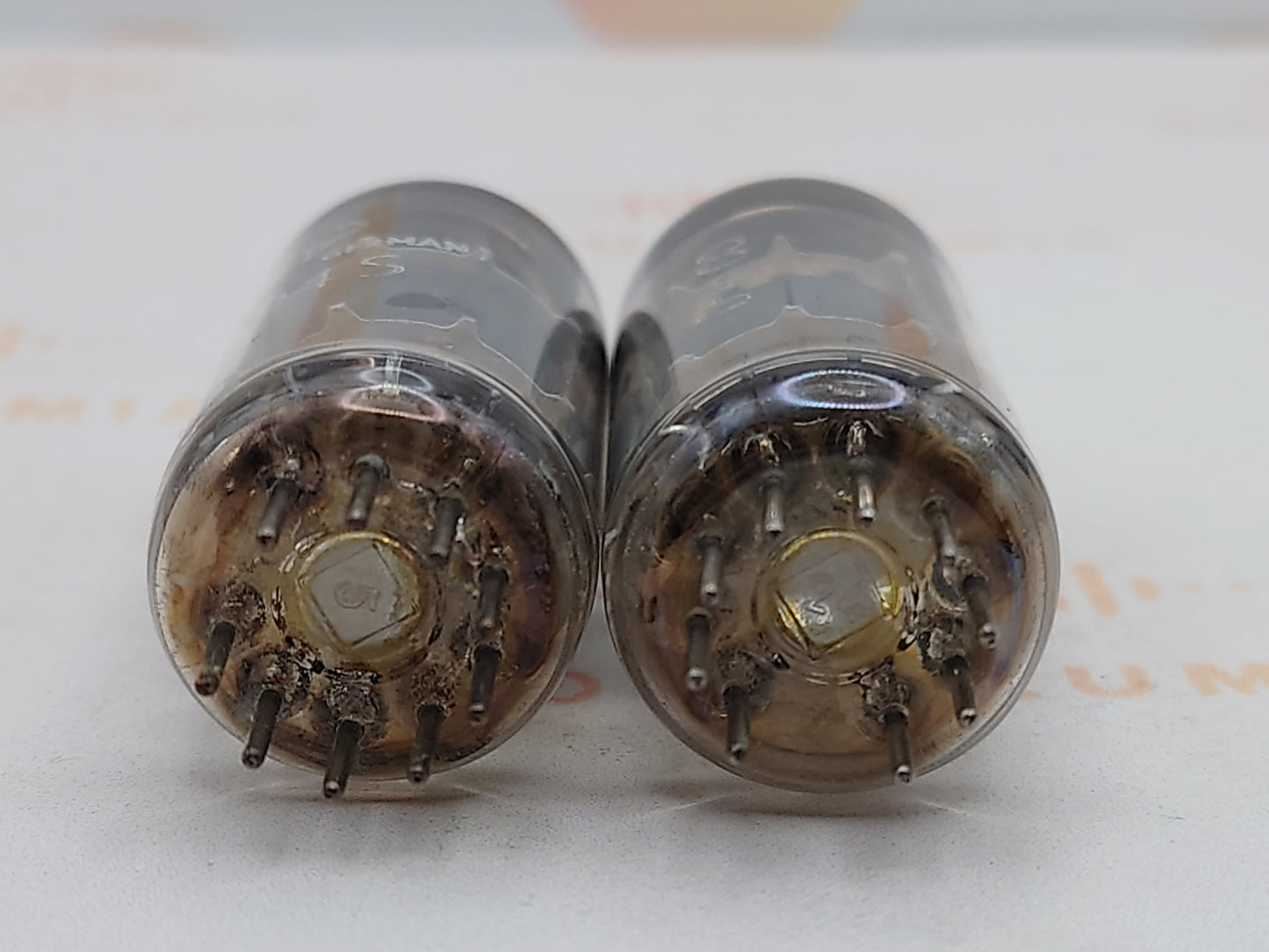 Telefunken EF804S Getter O ◇ Inferiore