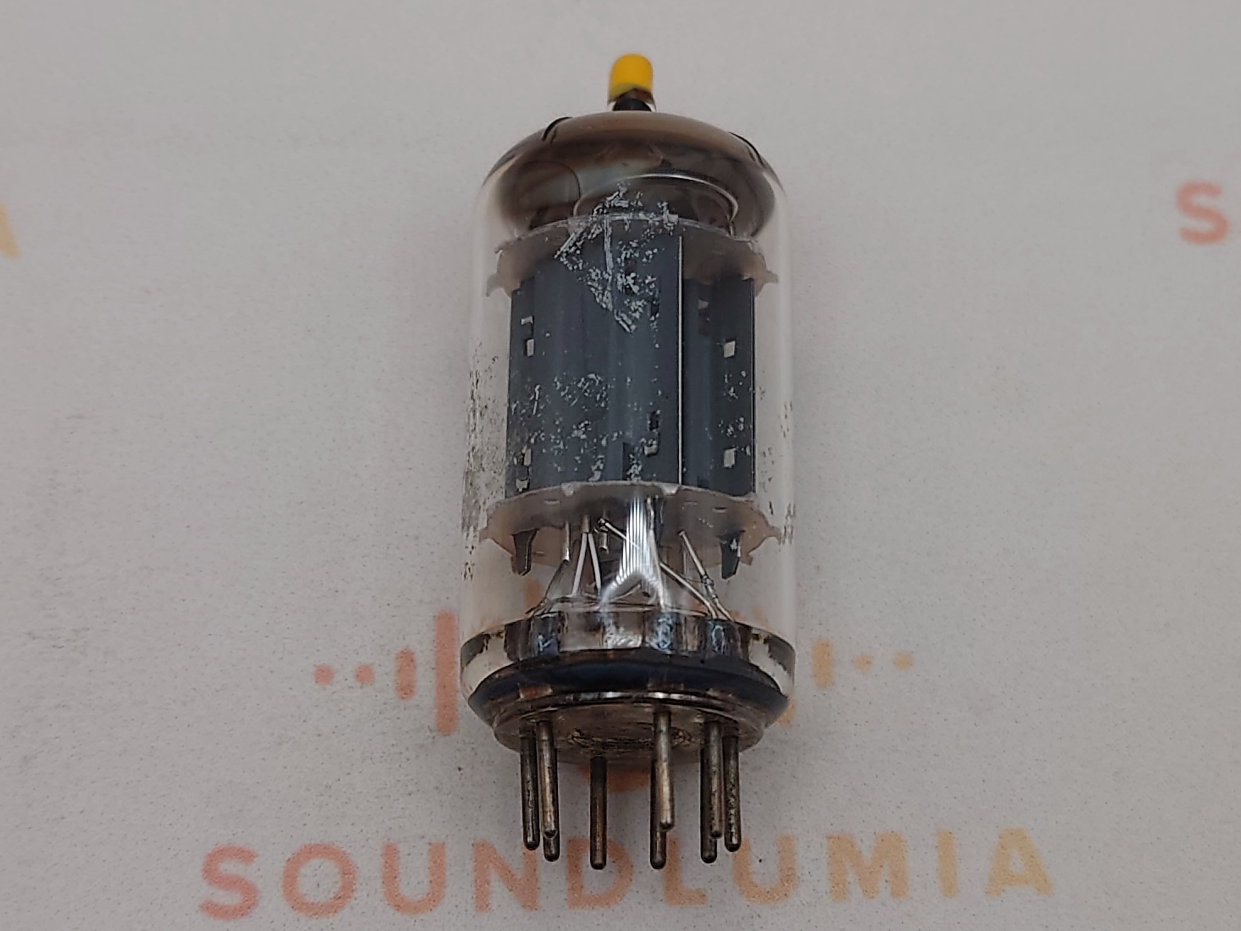 TELEFUNKEN ECC82 ノンダイヤ スムースプレート 真空管3本 Telefunken ECC82 / 12AU7 Vacuum Tube | Smooth Plates | Soundlumia