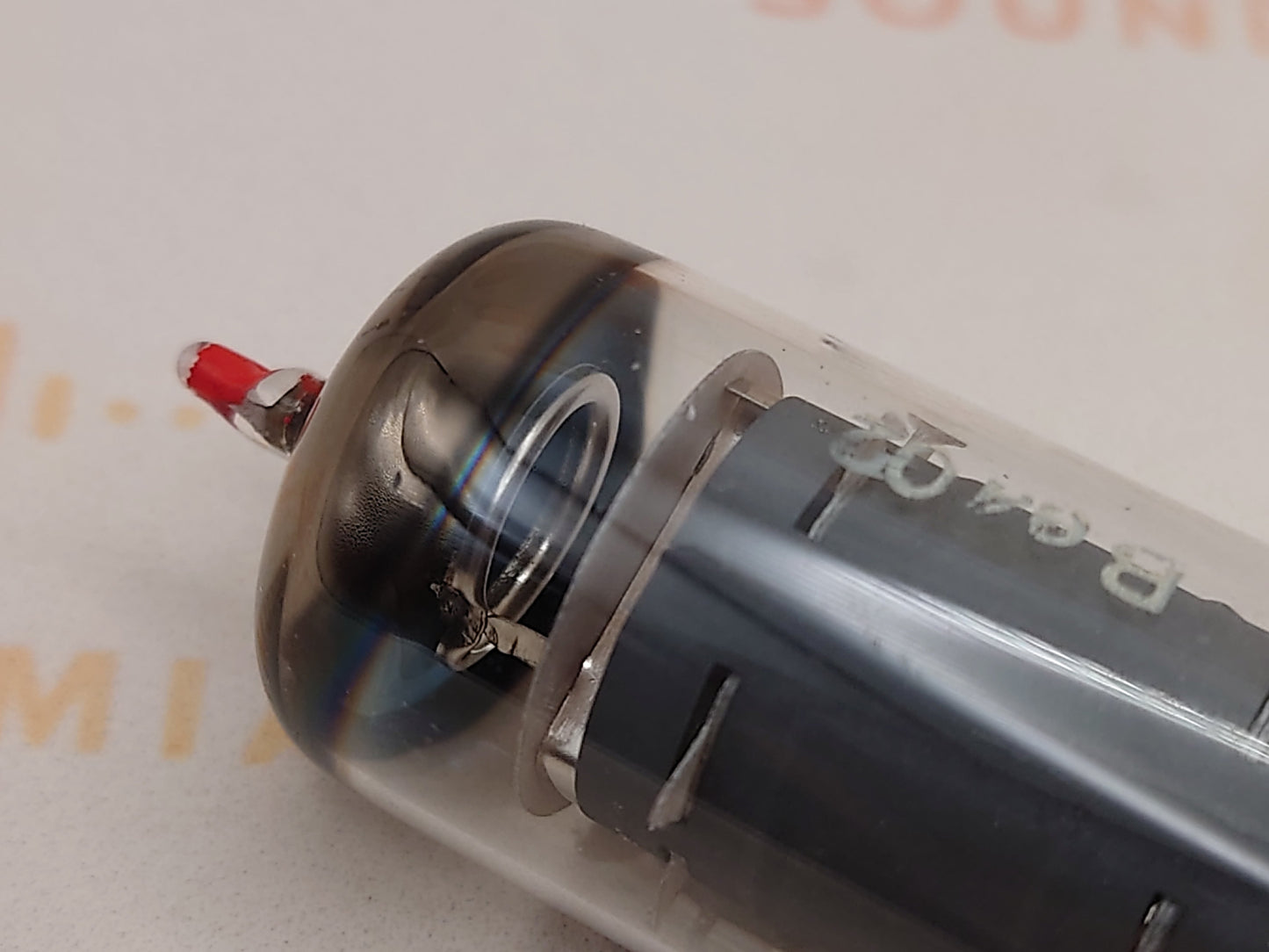 Telefunken EF804S Getter O ◇ Inferiore