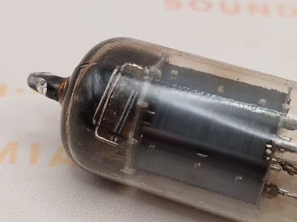 1x Marconi B329 (ECC82+) Getter carré Verre froissé - Grande-Bretagne  