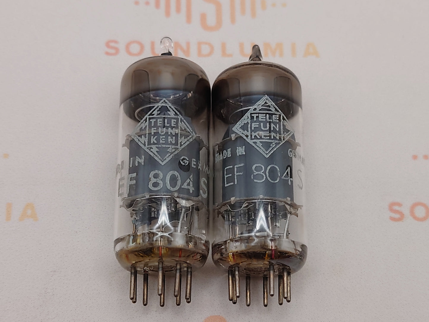 Telefunken EF804S Getter O ◇ Inferiore