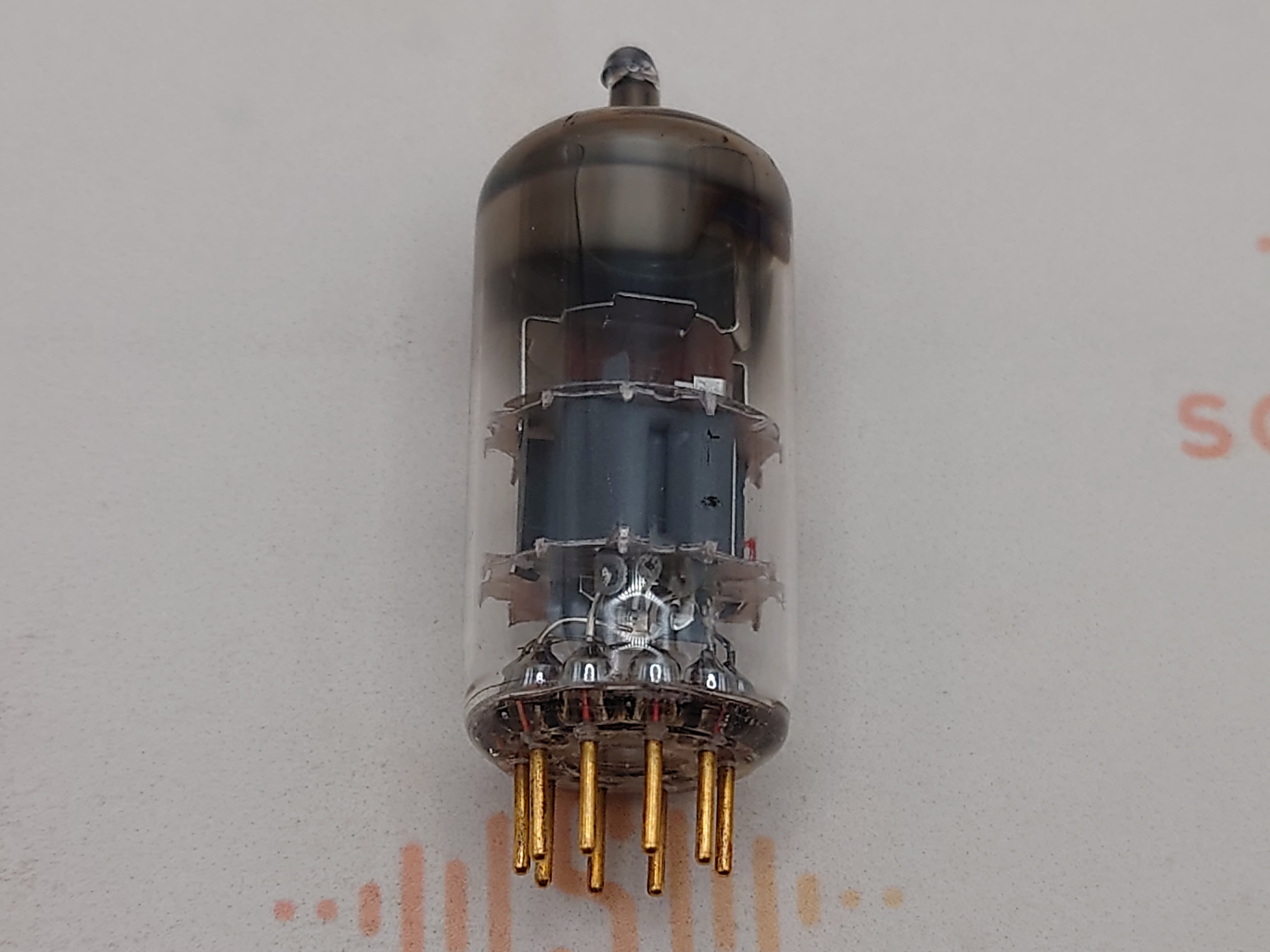 Valvo E88CC 6922 Red Label - Hamburg | Soundlumia