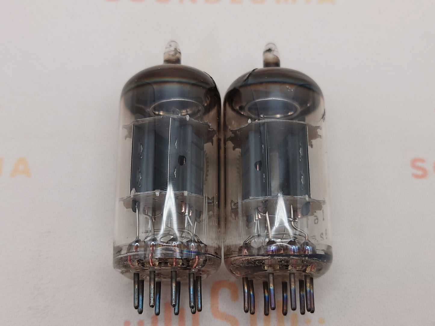 Mullard ECC83 12AX7 Short Plates