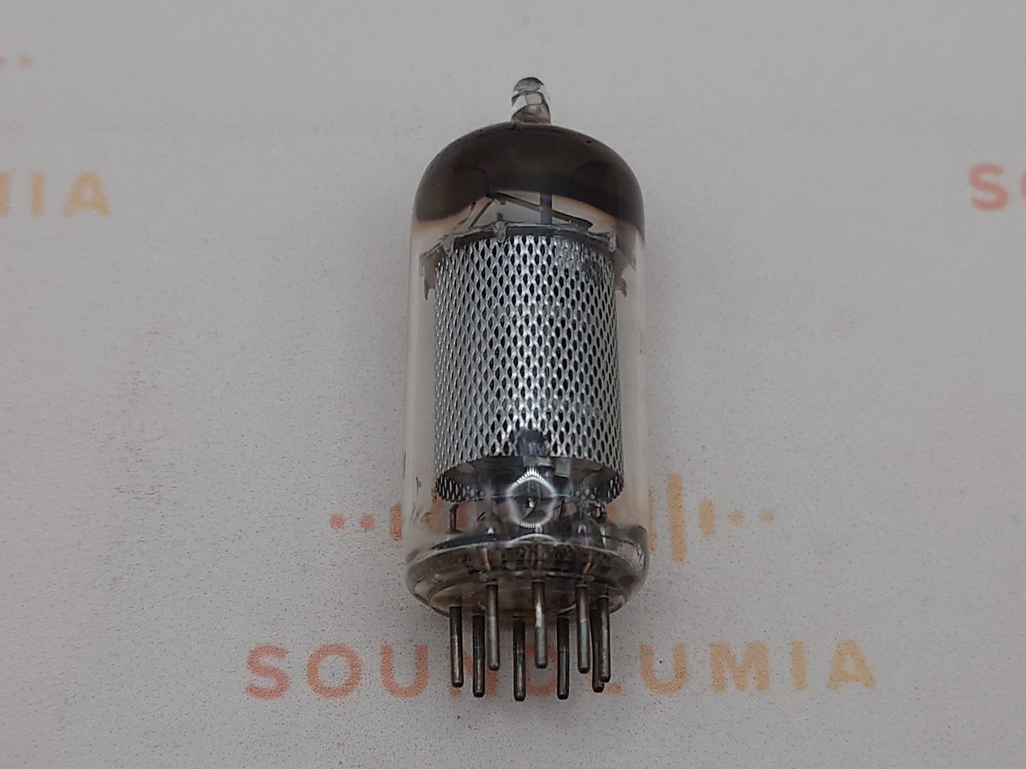 1x Siemens EF86 Long Mesh Plates Square Getter - Munich 1965 - Near NOS