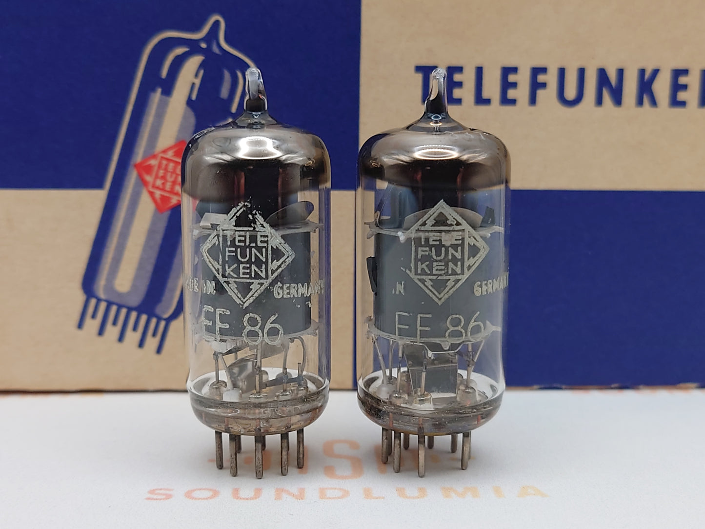 Telefunken EF86 Plaques grises O-getter Paire appariée ◇ Bas - Étiquette Valvo - NOS
