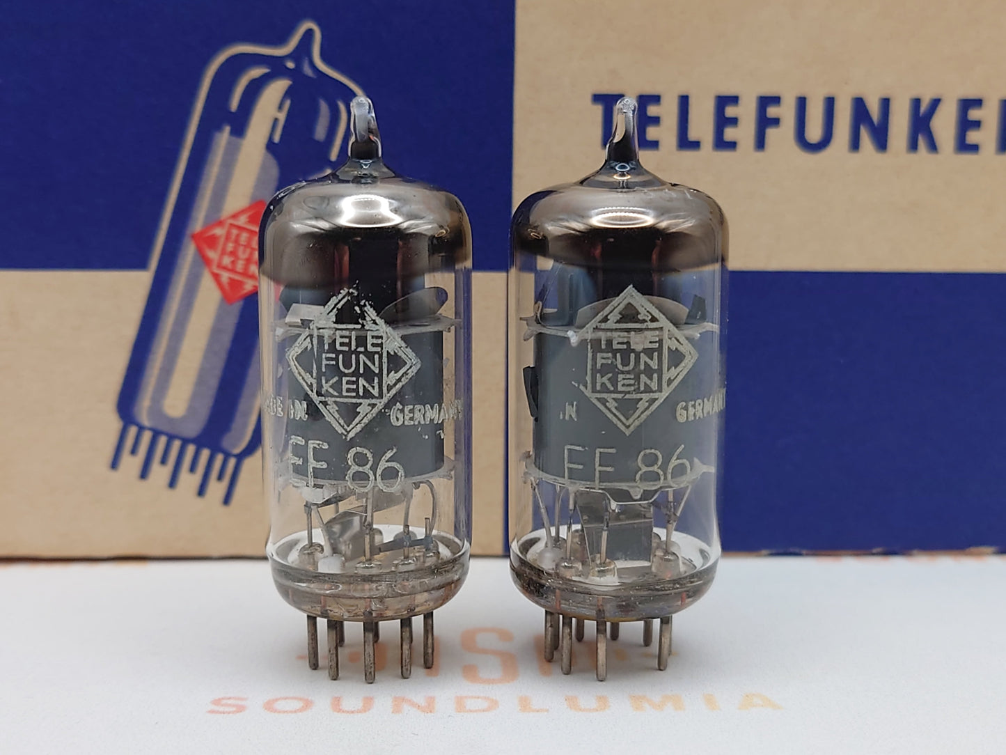 Telefunken EF86 灰板 O-吸附剂 配对 ◇ 底部 - Valvo 标签 - 全新