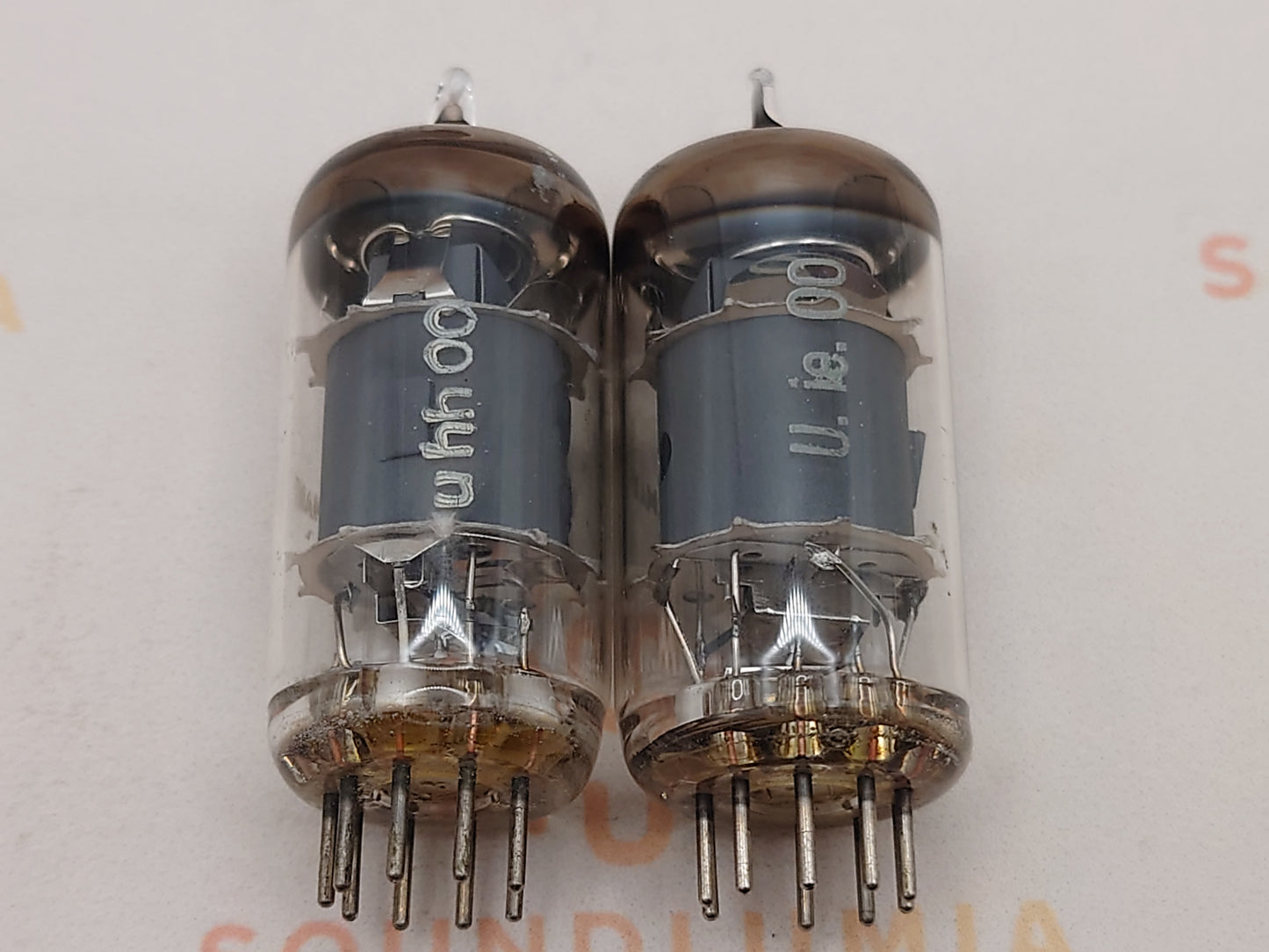 Telefunken EF86 Plaques grises O-getter Paire appariée ◇ Bas - Étiquette Valvo - NOS