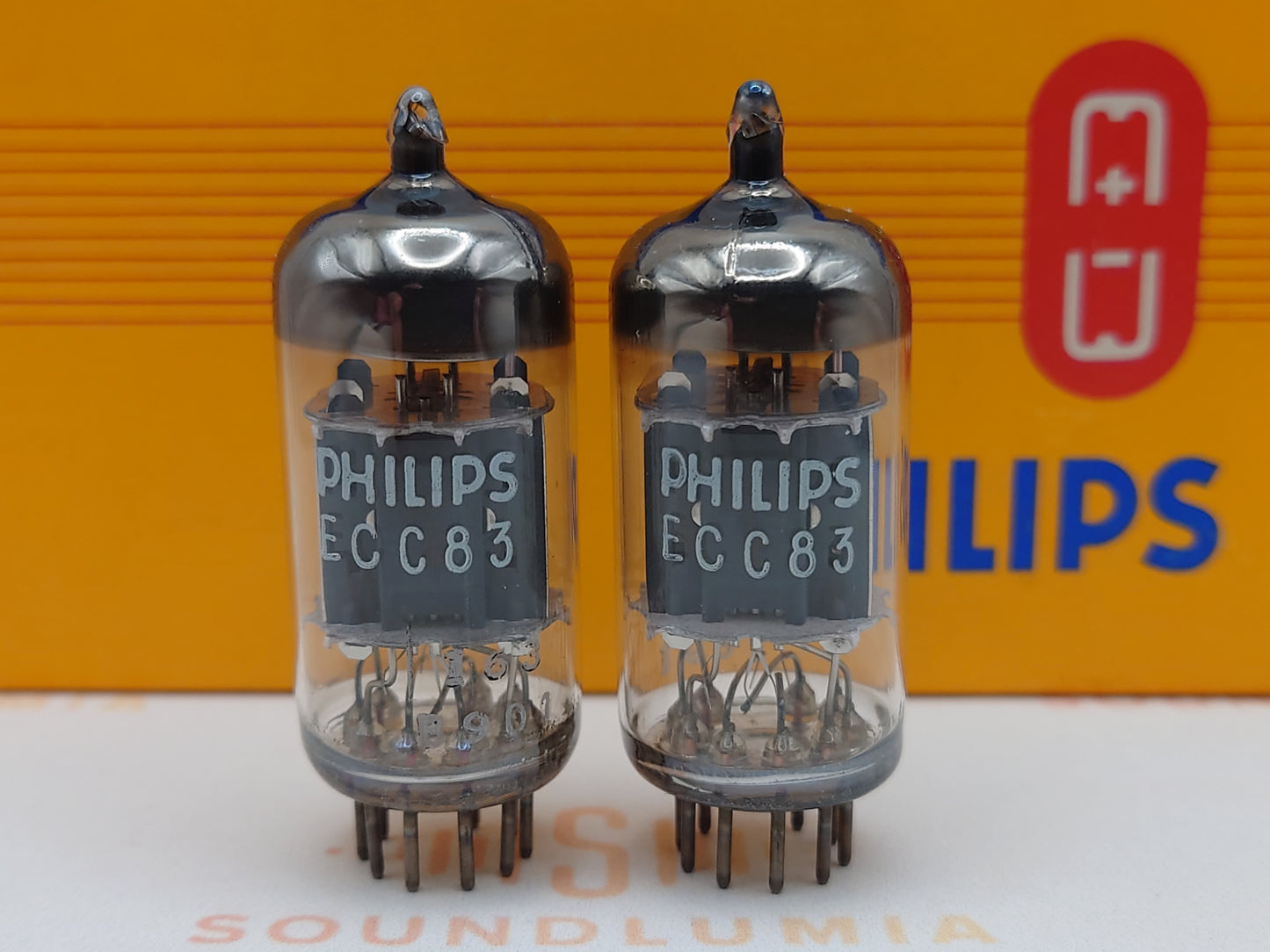 Mullard ECC83 12AX7 短板